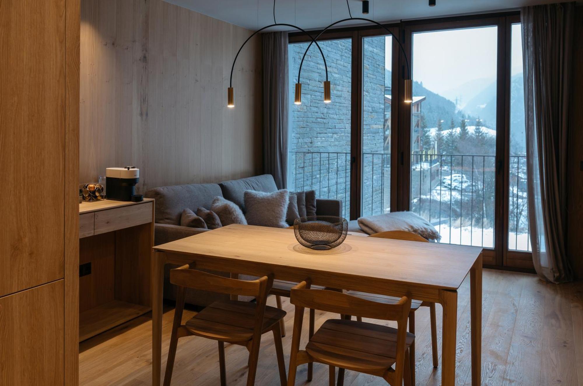 Isard Residences By Leo Эл Тартер Экстерьер фото