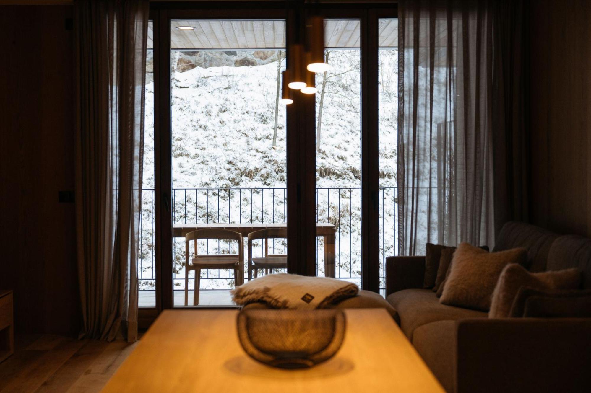 Isard Residences By Leo Эл Тартер Экстерьер фото